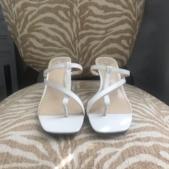 Pretty Strappy Sandals - Picture 2 of 7